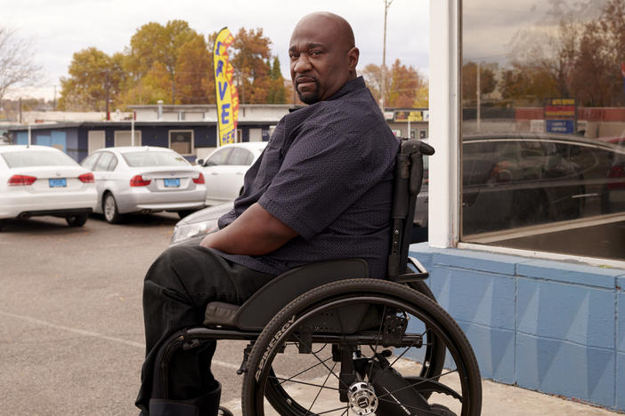 Ron Shehee had been at the federal prison complex in Lompoc, Calif., only a few months when the pandemic struck.