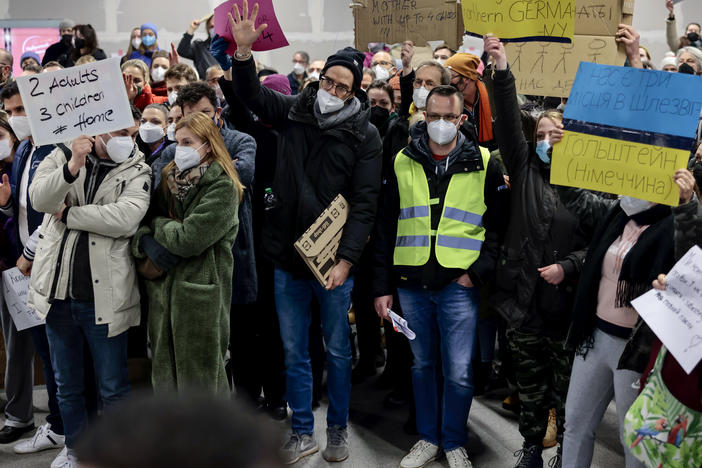 People fleeing the Russian invasion in Ukraine and volunteers to help them fill the Hauptbahnhof main railway station on Wednesday in Berlin.