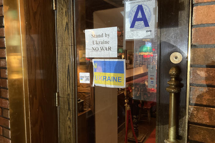 After the invasion, The Manhattan restaurant Russian Samovar posted signs showing support for Ukraine.
