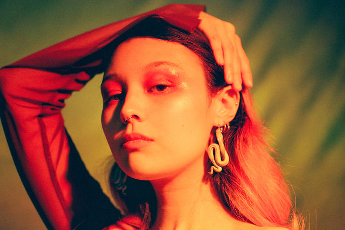 Luna Li's debut album, <em>Duality</em>, bridges her identity as a classical musician and dreampop singer.