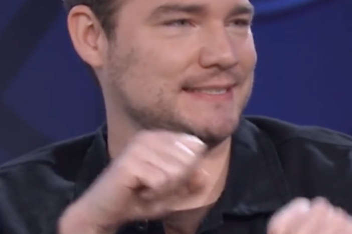 Actor Daniel Durant, appearing on the <em>Kelly Clarkson Show</em>, describes how he enjoyed radio as a child by feeling vibrations from a car's sound system turned up all the way.