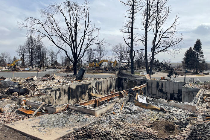 More than 3 months after the Marshall Fire, clean up is only beginning near Louisville, Colo.