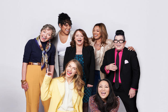 The seven actresses in POTUS, now on Broadway. Julie White (left, top), Lilli Cooper, Rachel Dratch, Vanessa Williams, Lea DeLaria, Julianne Hough (front left), Suzy Nakamura