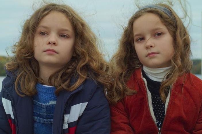 Twins JosÃ©phine and Gabrielle Sanz are 8-year-old playmates in <em>Petite Maman</em>.