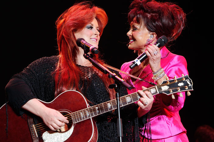 Naomi Judd (right) and Wynonna Judd perform during the 2008 Stagecoach Country Music Festival in Indio, Calif.