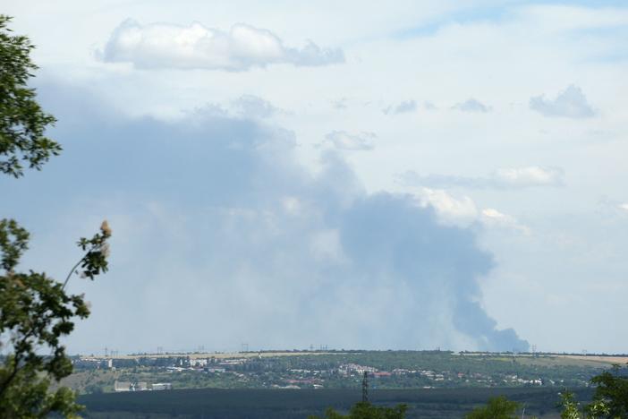 Smoke rises during fighting in the Luhansk region, eastern Ukraine, on Friday.
