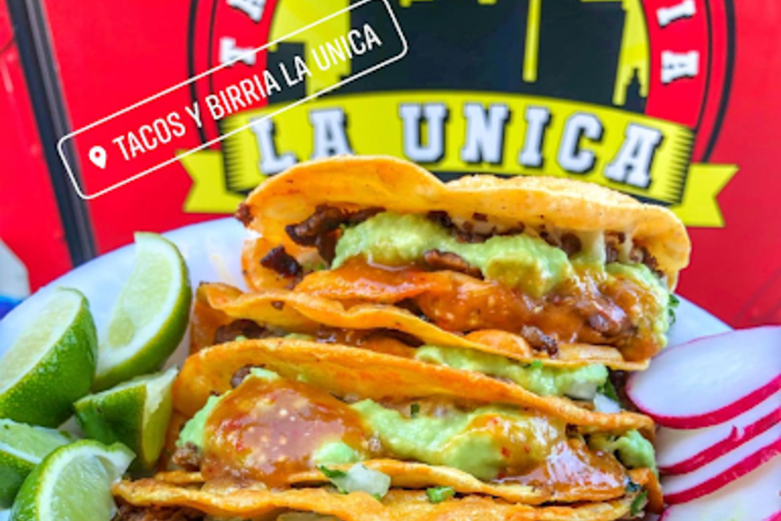 A photo from Tacos y Birria La Unica's Facebook account.