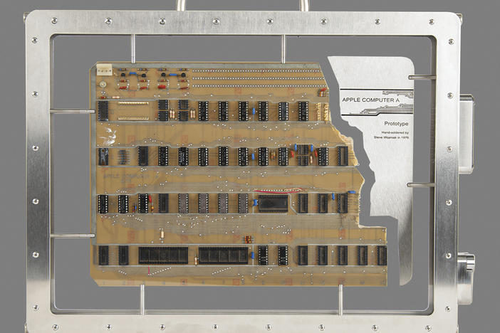 This authenticated Apple-1 Computer prototype was sold for $677,196 this week, Boston-based RR Auction said.