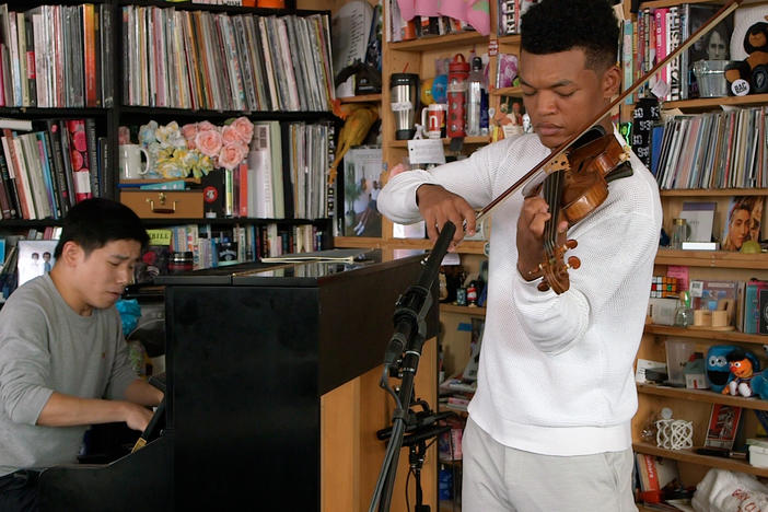 Randall Goosby performs a Tiny Desk concert.