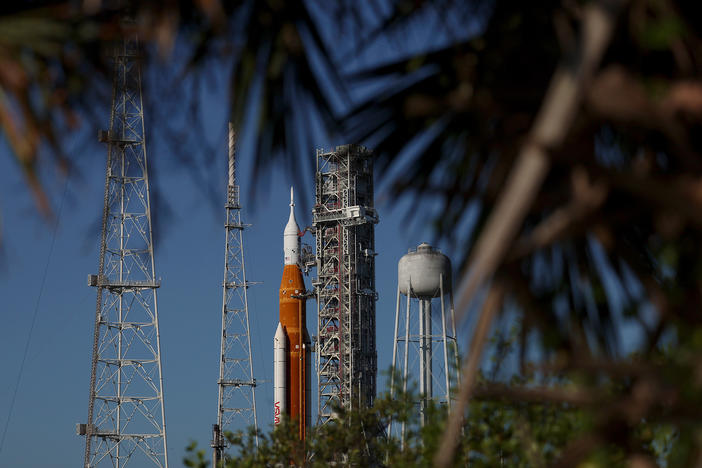 NASA's Artemis I rocket sits on launch pad 39-B after the launch was scrubbed at Kennedy Space Center on September 06, 2022 in Cape Canaveral, Florida.