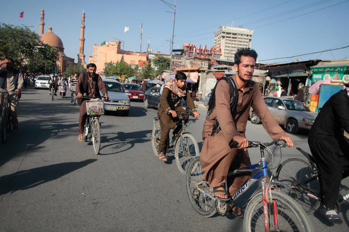 Bicycles have become the only commuting option for many Afghans, who are often unable to afford a ride in a bus or a shared cab as the economy has unraveled under Taliban rule. But the conservative Taliban culture means that women are missing from the ranks of these new riders.