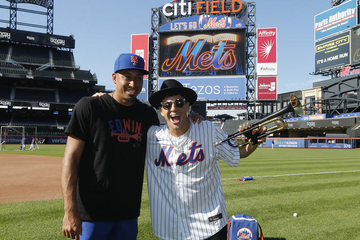 Edwin Díaz of the New York Mets and musician Timmy Trumpet pose for a photo before a game between the Mets and the Los Angeles Dodgers at Citi Field in New York City on Aug. 30.