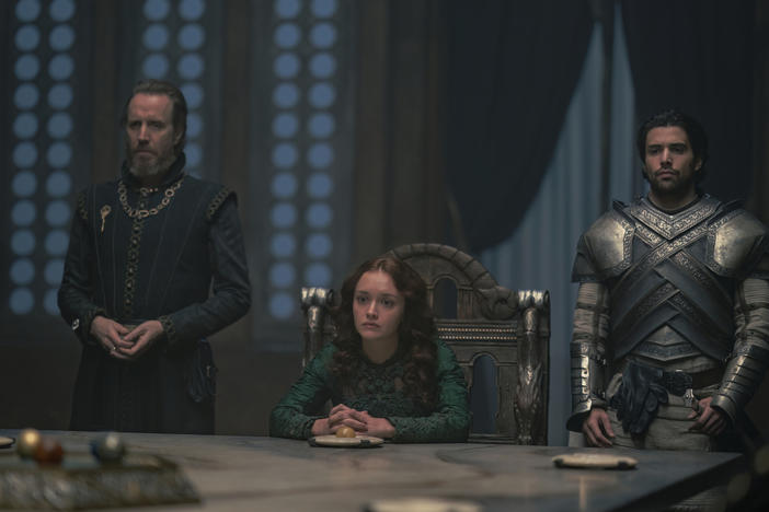 "<em>U</em>surp? We <em>all </em>surp!" L to R: Otto (Rhys Ifans), Alicent (Olivia Cooke) and Criston (Fabien Frankel) discuss the reason for the treason.