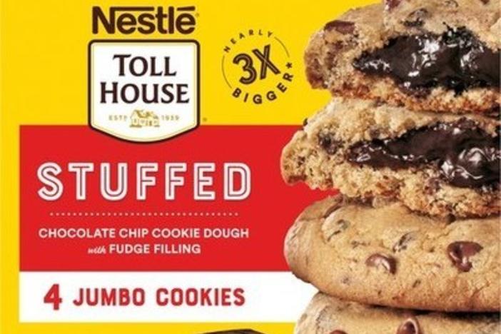 Nestlé is recalling its Toll House Stuffed Chocolate Chip Cookie Dough with Fudge Filling after some consumers found white plastic pieces in the products.