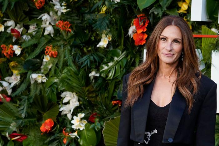 Julia Roberts poses at a red carpet premiere in London in September. That same month, she spoke publicly about her family's friendship with Martin Luther King, Jr. and Coretta Scott King.