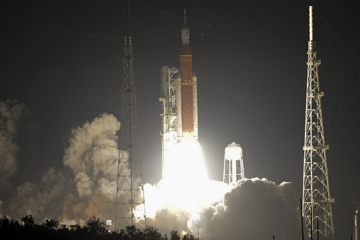 NASA's new moon rocket lifts off from Launch Pad 39B at the Kennedy Space Center in Cape Canaveral, Fla., Wednesday, Nov. 16, 2022. This launch is the first flight test of the Artemis program.