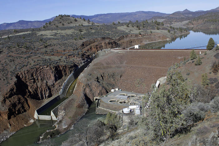 The Iron Gate Dam, powerhouse and spillway is seen in 2020 on the lower Klamath River near Hornbrook, Calif.