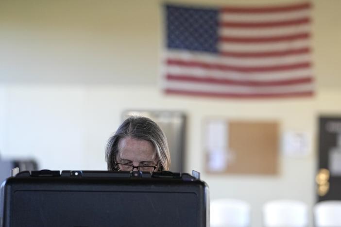 A voter cast her vote at the Lake County Fairgrounds on Nov. 8 in Crown Point, Ind.