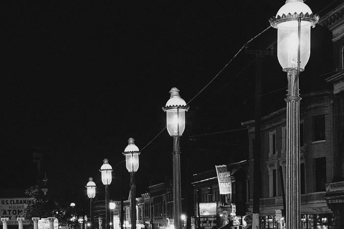 Gas lamps illuminate St. Louis' Gaslight Square on April 2, 1962. "Gaslighting" — mind manipulating, grossly misleading, downright deceitful — is Merriam-Webster's word of 2022.