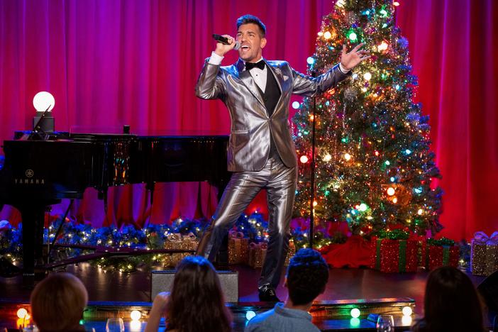 Matt Rogers in <em>Matt Rogers: Have You Heard of Christmas?</em>