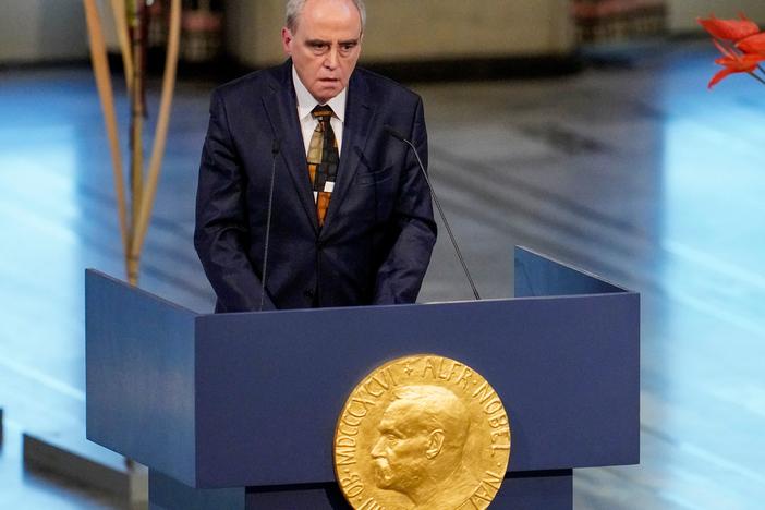 Memorial chairman Yan Rachinsky condemned Russian President Vladimir Putin and the war in Ukraine in his acceptance speech on behalf of the organization Memorial in Oslo, Norway on Saturday.