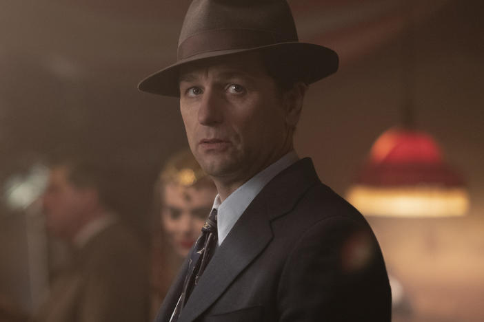 Matthew Rhys plays the unbeatable defense attorney Perry Mason<em> </em>in HBO's series.
