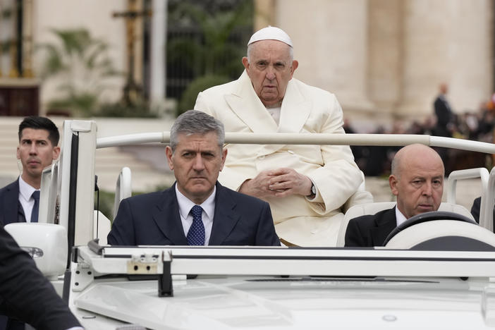 Pope Francis arrives to celebrate the Palm Sunday's mass in St. Peter's Square at The Vatican Sunday, April 2, 2023 a day after being discharged from the Agostino Gemelli University Hospital in Rome, where he has been treated for bronchitis, The Vatican said.