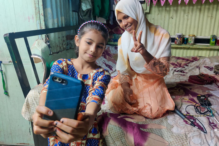 A young fan came to the Mumbai home of rapper Saniya Mistri Qayammuddin – aka Saniya MQ — to pay her respects and pose for a selfie.