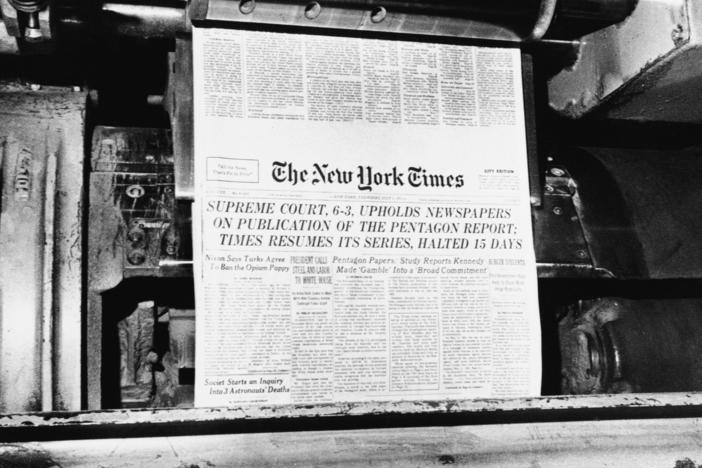 <em>The New York Times</em> resumed publication of its series of articles based on the secret Pentagon Papers in its July 1, 1971 edition, after it was given the green light by the U.S. Supreme Court.