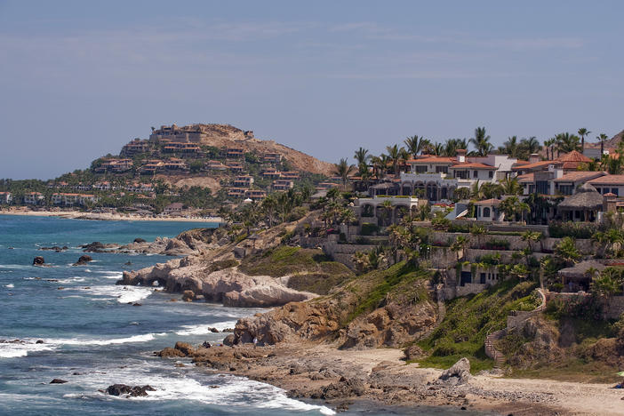 The three American sailors were expected to stop in Cabo San Lucas in Mexico's Baja California before returning to the United States.