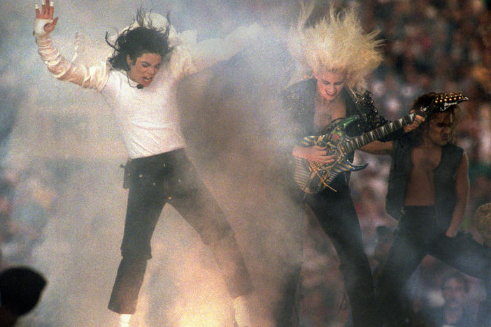 Michael Jackson performs during the Super Bowl Halftime show in 1993, the year that "Think Twice" picks up his story.