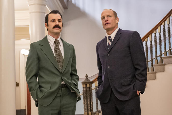 The actors Justin Theroux (left) and Woody Harrelson play G. Gordon Liddy and E. Howard Hunt in the new HBO miniseries <em>White House Plumbers.</em> The show premieres on May 1.