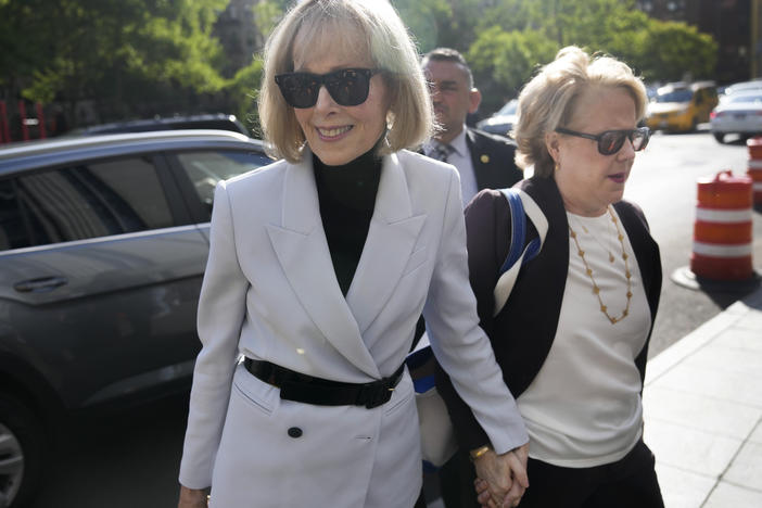 E. Jean Carroll arrives at court in Manhattan on Monday.