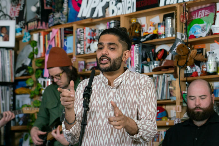 Sid Sriram performs a Tiny Desk concert.