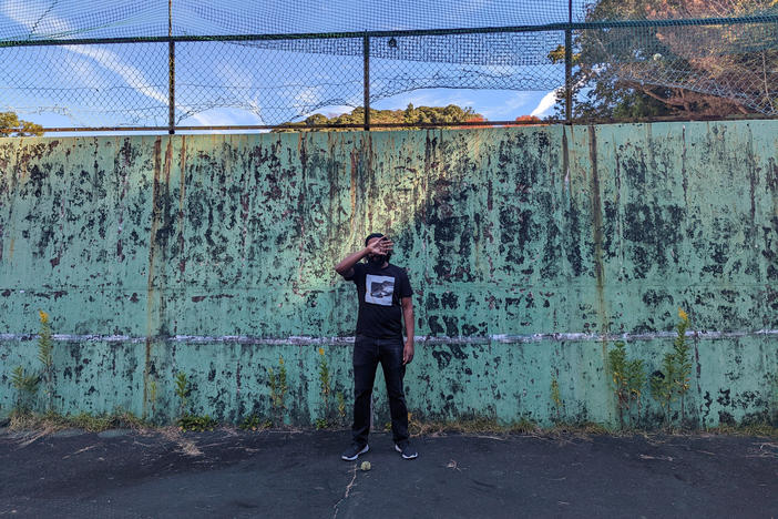 On <em>Maps</em>, an album-length collaboration with the producer Kenny Segal, rapper billy woods (in the photo above obscuring his face, as is his custom) offers the collected wisdom of two decades worth of journeys.
