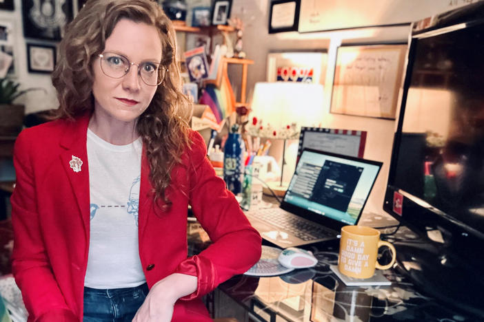 Abbie Harper worked for a helpline run by the National Eating Disorders Association (NEDA), which is now being phased out. Harper disagrees with the new plan to use an online chatbot to help users find information about eating disorders.