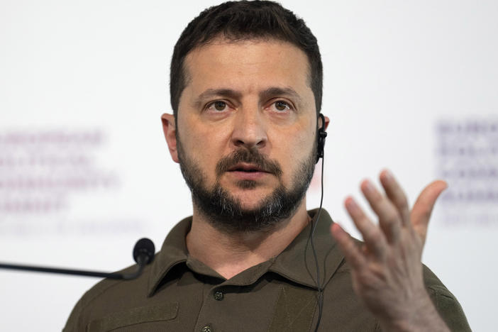 Ukraine's President, Volodymyr Zelenskyy speaks during a press conference at the European Political Community (EPC) Summit in Bulboaca, near Chisinau, Moldova, Thursday, June 1, 2023.