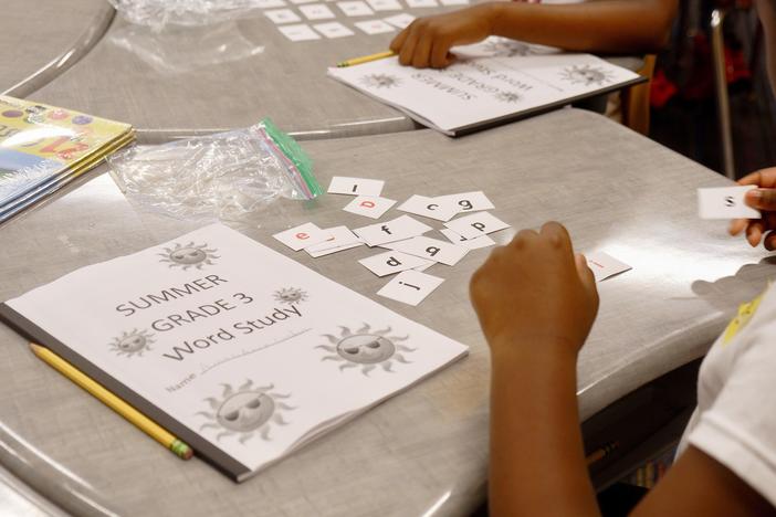 In structured literacy, students spend a lot of time learning how to break words down into bits of sound called phonemes.
