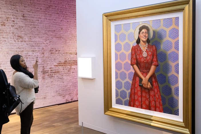 A painting of Henrietta Lacks by Kadir Nelson is displayed at the HeLa Project exhibit in New York City in 2017. Lacks' genetic material, taken without her knowledge in 1951, has helped facilitate numerous scientific breakthroughs. Her life was the subject of the popular nonfiction book <em>The Immortal Life of Henrietta Lacks</em>.