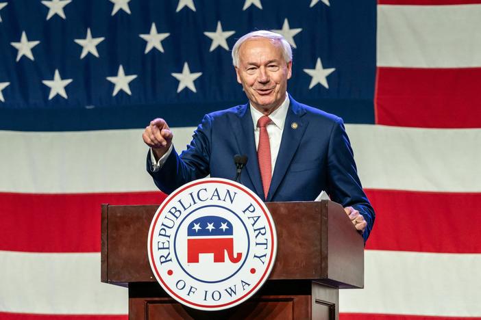 Former Arkansas Governor and 2024 Republican Presidential hopeful Asa Hutchinson speaks at the Republican Party of Iowa's 2023 Lincoln Dinner on July 28.