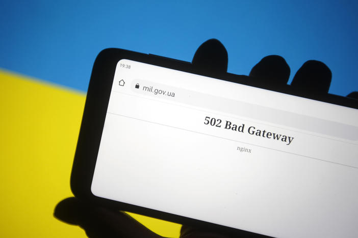 In this photo illustration, the 502 Bad Gateway message is seen on the Ukrainian Defense Ministry webpage.
