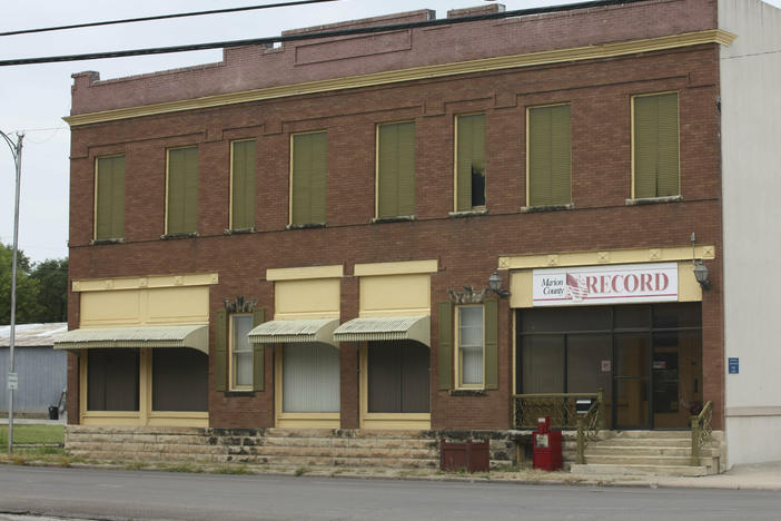 The offices of the <em>Marion County Record</em> sit across from the Marion County Courthouse in Marion, Kan., on Sunday.