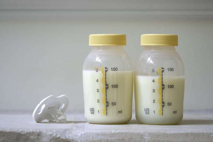 Years after one class of flame retardants was phased out, researchers detected other, similar flame-retardant compounds in U.S. women's breast milk in a recent study.