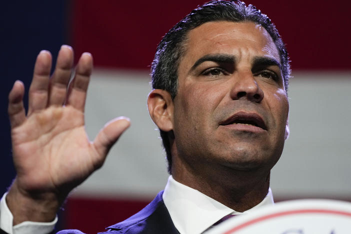 Republican presidential candidate Miami Mayor Francis Suarez speaks at the Republican Party of Iowa's 2023 Lincoln Dinner in Des Moines, Iowa, on July 28.