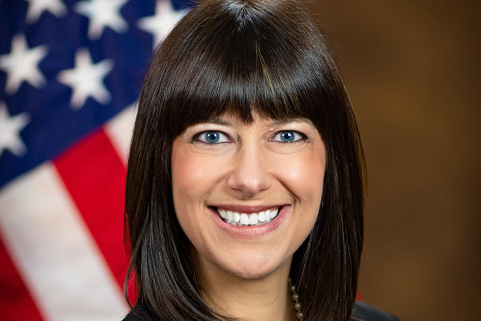 Official photo of Solicitor General Elizabeth Prelogar