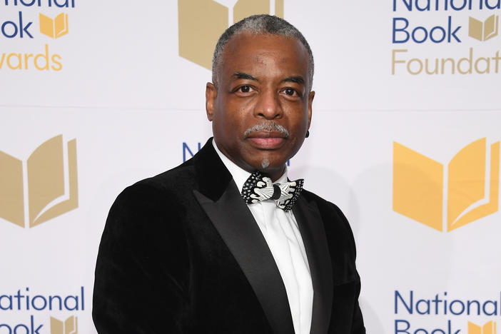LeVar Burton hosted the National Book Awards in 2019. He'll host again this year, replacing Drew Barrymore.