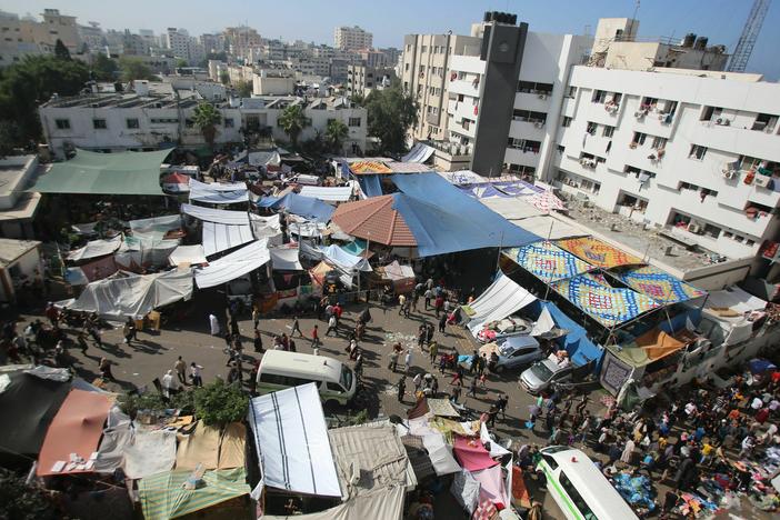 An aerial view shows the compound of Al-Shifa hospital in Gaza City on Tuesday as battles continue between Israel and Hamas.