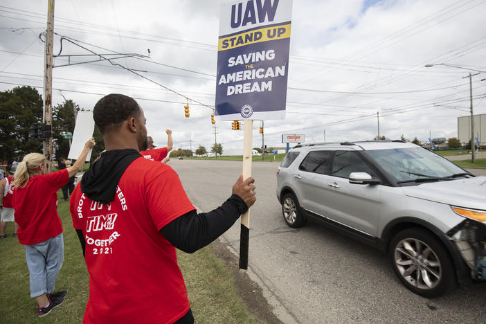 United Auto Workers members strike the General Motors Lansing Delta Assembly Plant on September 29, 2023 in Lansing, Michigan. xx% of GM workers have so far voted xx on ratifying the tentative contract agreement.