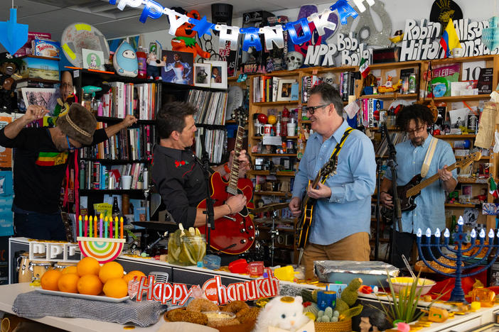 The LeeVees perform a Tiny Desk concert.