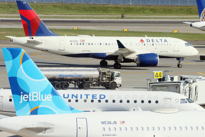 For decades, pilots have been reluctant to seek mental health care for fear of losing their licenses. At a safety forum Wednesday in Washington, pilots and safety experts urged federal regulators to reform rules that discourage pilots from getting treatment.